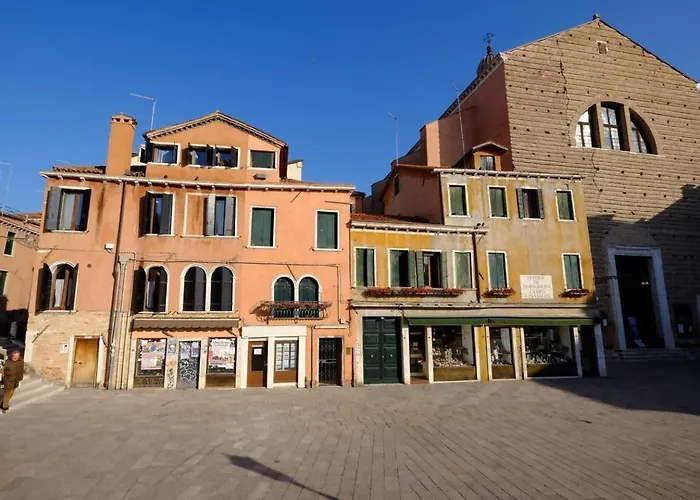 Rio Ca Foscari A San Pantalon 아파트 *