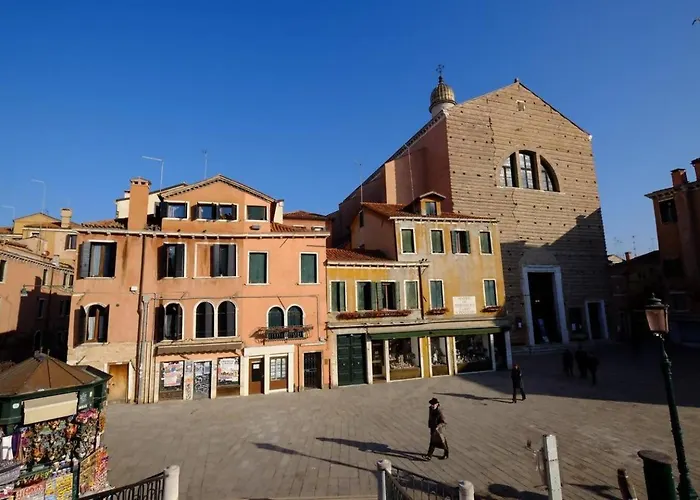 Rio Ca Foscari A San Pantalon 아파트 베니스