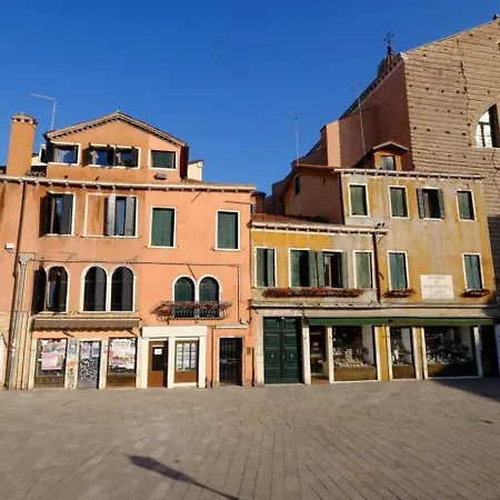 Rio Ca Foscari A San Pantalon Daire *